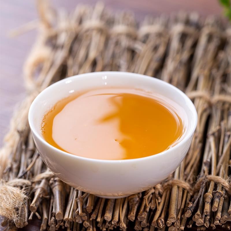 357g Yunnan Pu’er Tea Raw Tea Cake Yi Wu Guafengzhai Pure Material Qizi Cake Tea