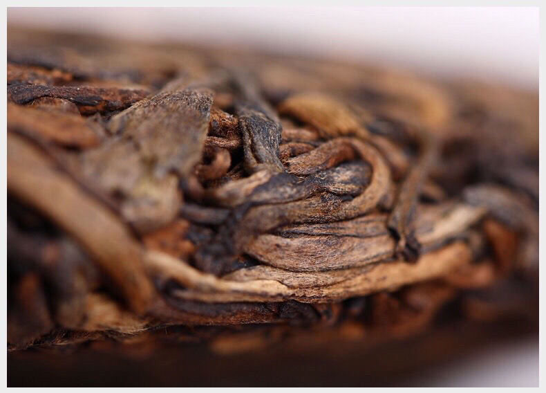 Haiwan Old Comrade Puer 2018 Liang Gong Peng Tu Ripe Pu’er Shou Puerh Tea 400g