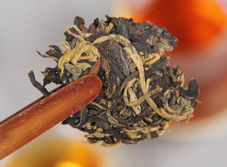 Yunnan Dian Hong Wild Ancient Tree Tea Little Sweet DianHong Black Tea Fragrant