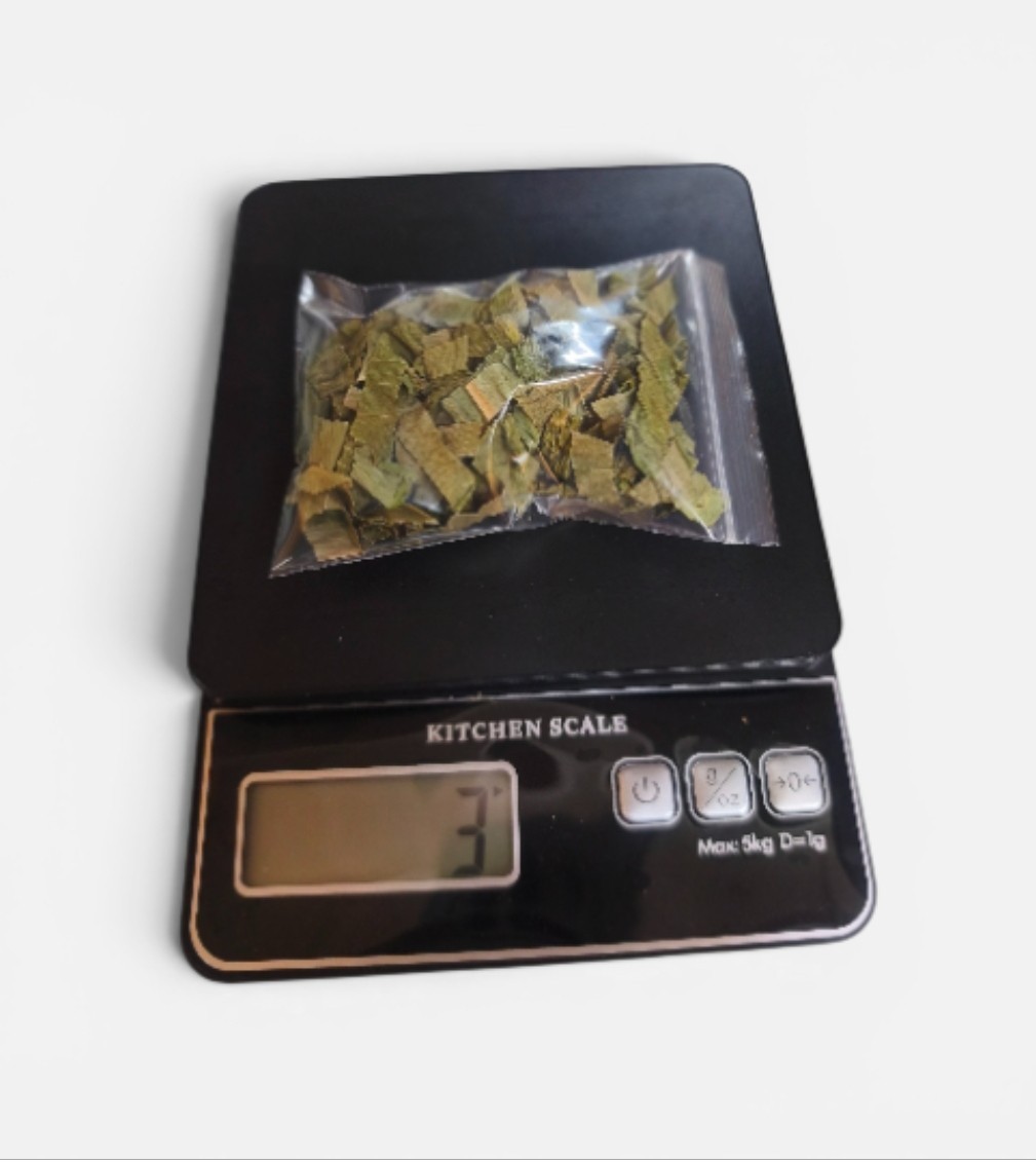 Dried Turmeric & Turmeric Leaves Tea | 4 Tea Bags | Anti-Inflammatory | Limited