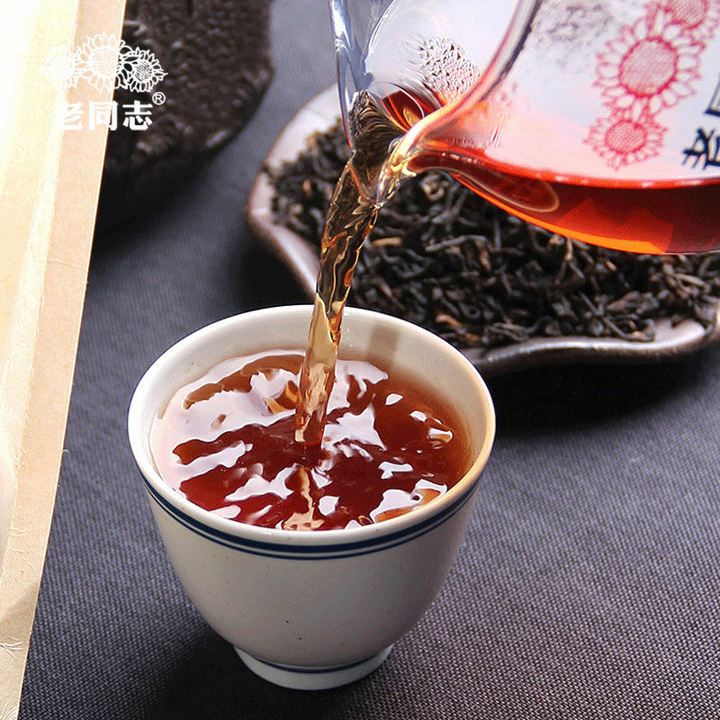 2025 Haiwan Pu-erh Tea Old Comrade Third-level Loose Tea Ripe Pu’er Tea 600g