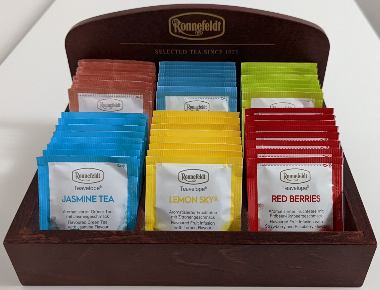 Ronnefeldt – Mahogany Wood Tea Display / with Selection of 50 Teavelopes