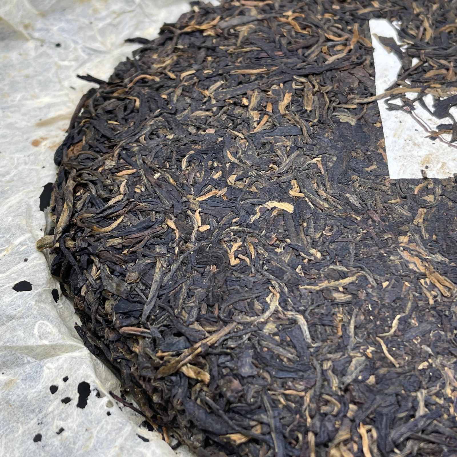 Song Pin Hao “Brown Label” Raw Puerh Tea Cake – 357g (1990s Reproduction)