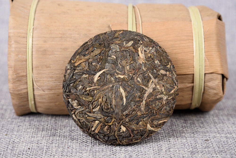 Yiwu Raw Puer Tea Cake 50g – Yunnan Healthy Drink Tea
