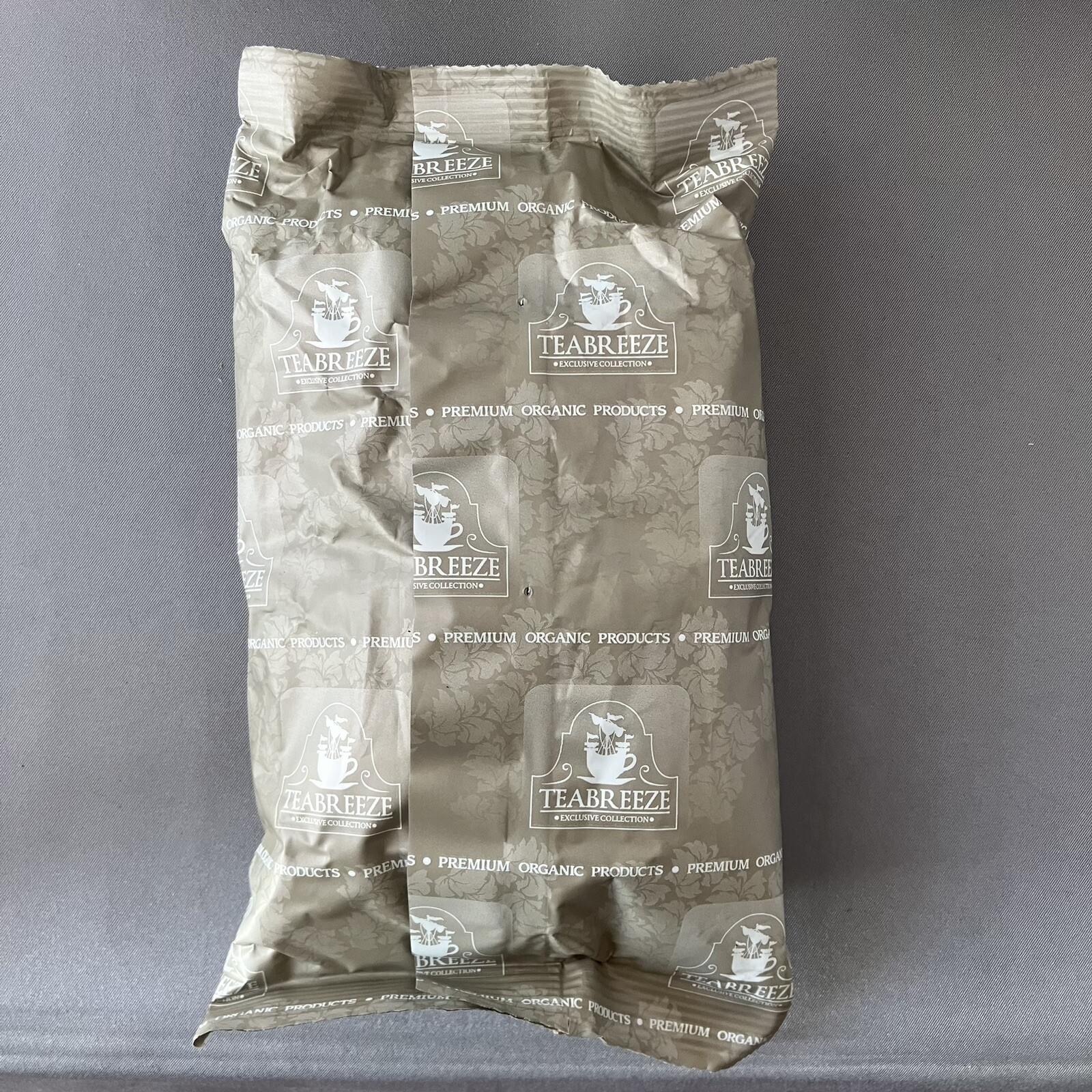 Teabreeze Organic Loose Tea with Collectible and decorative Ceramic Jar