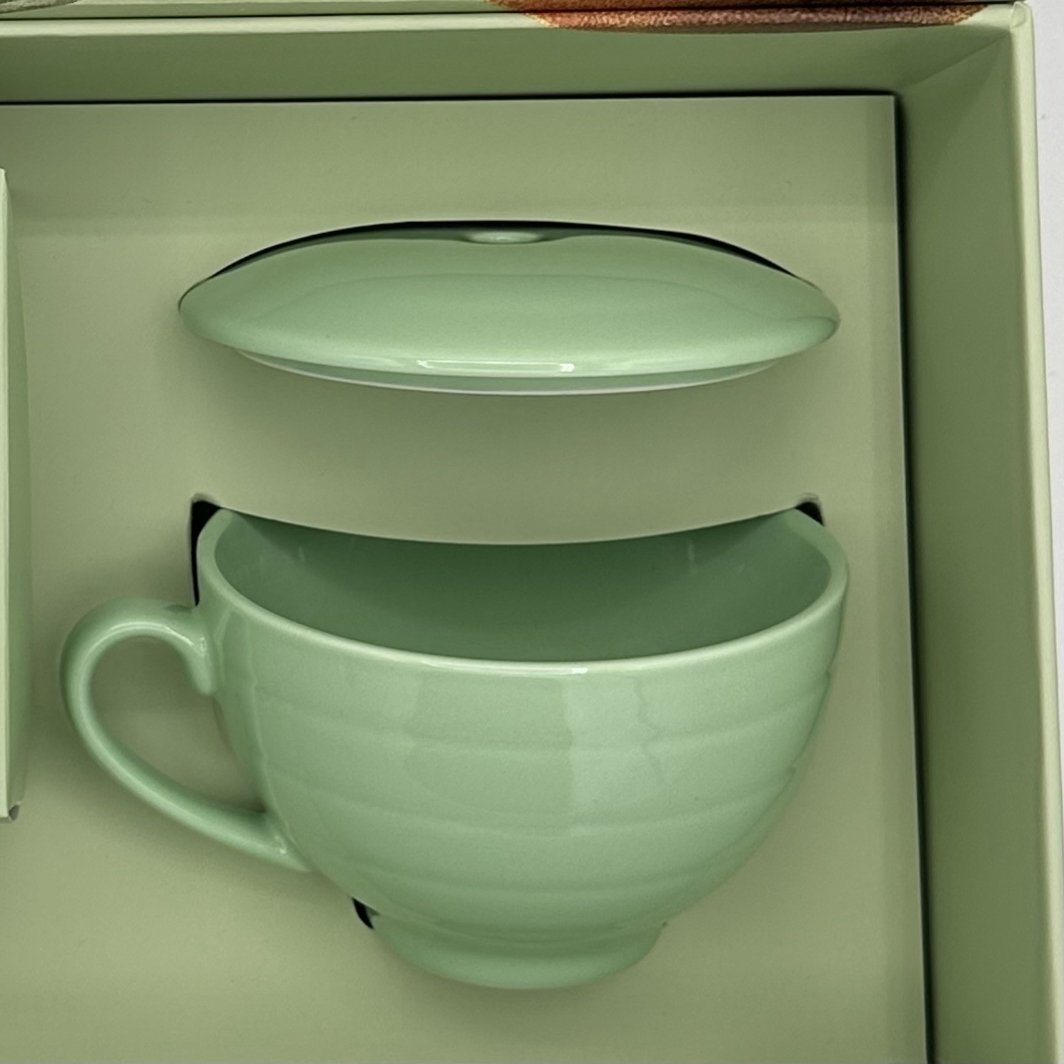 Tea Forte Fleur Gift Set with Cafe Cup Tea Tray and 10 Handcrafted Tea Infusers