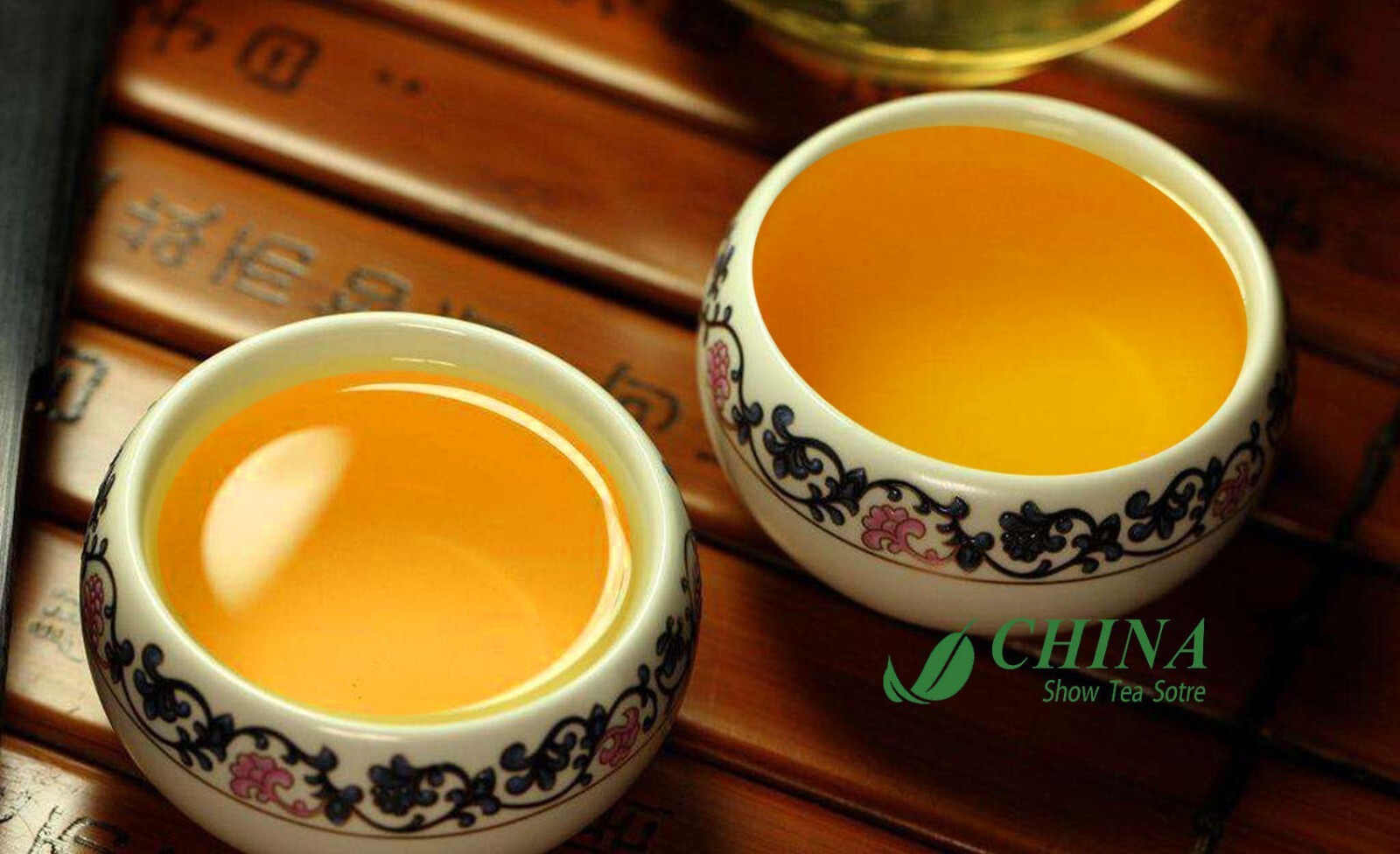 2010 Expensive Yiwu Ancient-tree Puer Cake Tea * china yunnan pu’er sheng tea