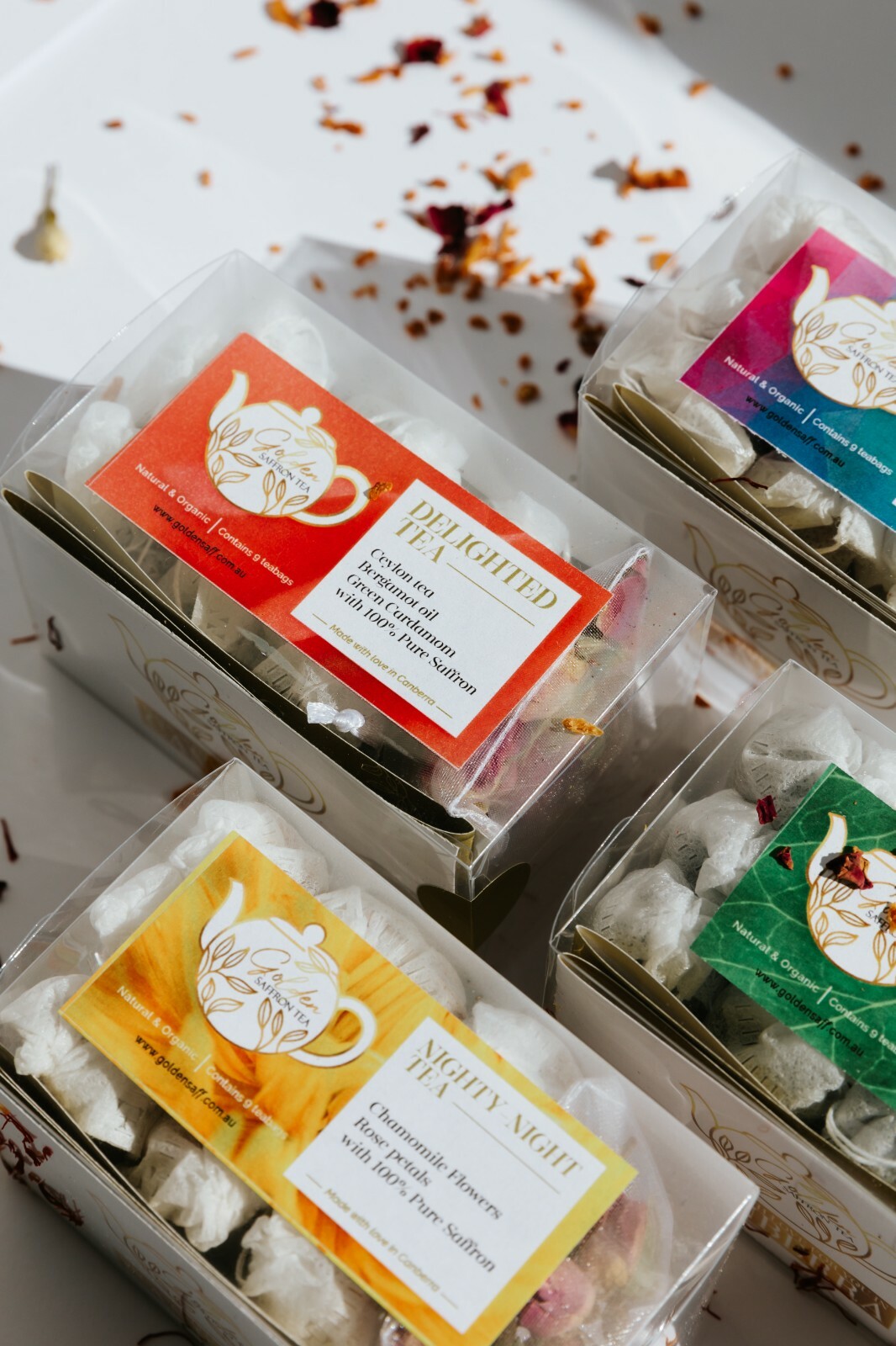 Saffron Tea | Delighted Tea (Ceylon Tea – Green Cardamom – Pure Saffron)