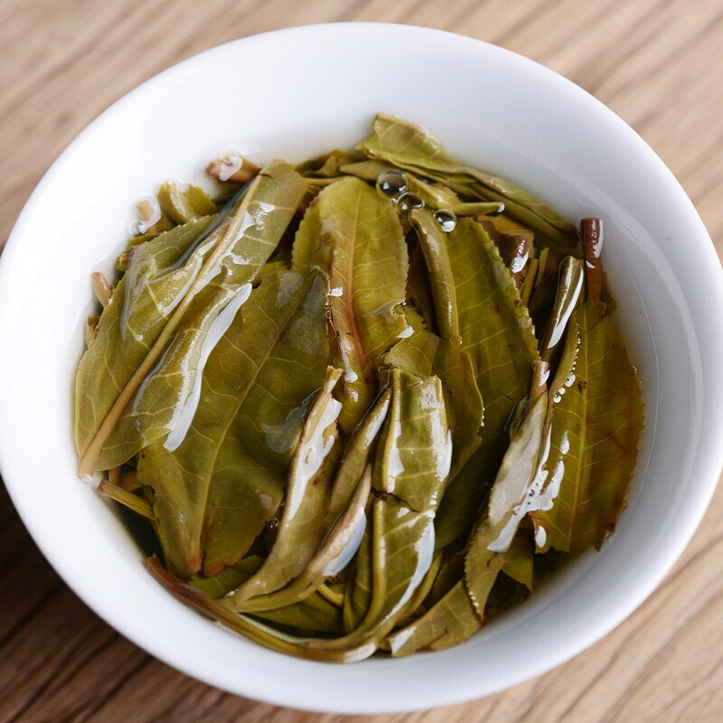 Lao Tong Zhi Yunnan Old Tree Raw Puer Tea Cake Haiwan Shen Shan Puerh
