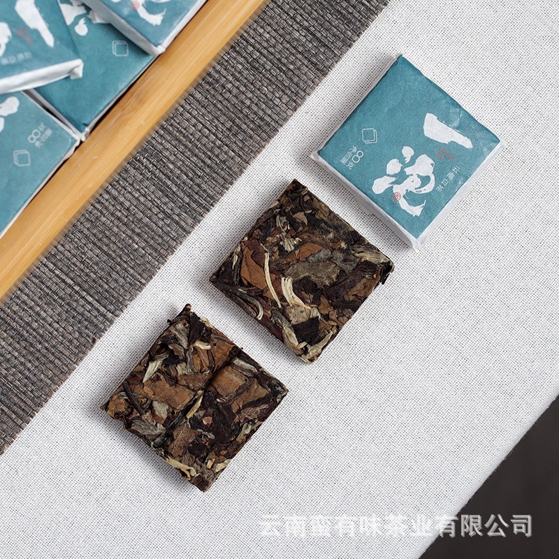 500g Yunnan High Mountain Old Tree Silver Needle White Tea Small Square Pieces