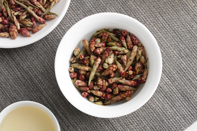 Red Que Zui YABAO Tea Pu-erh Tea Purple Buds Big Snowy Mountain Wild Tree 500g
