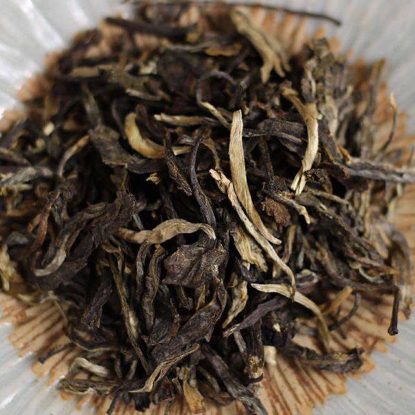 2014 Haiwan High Mountain Ancient Tree Old Comrade 141 Pu-erh Raw Puer Tea 500g