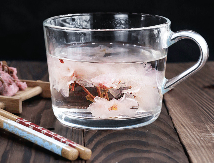 Japanese Salted Sakura Cha Pink Cherry Blossoms Traditional Preserved Flower Tea