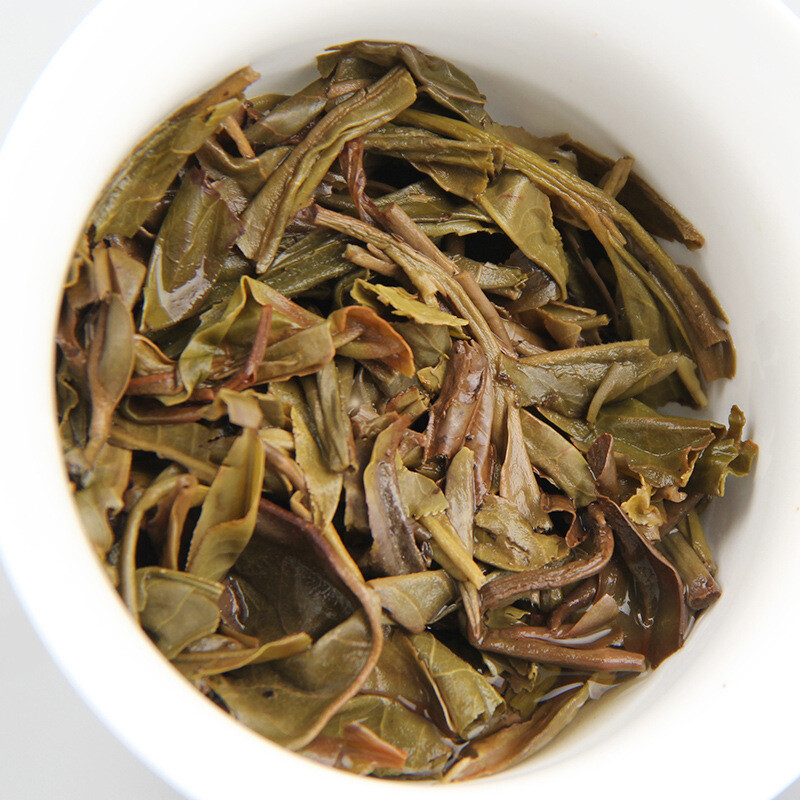 Yunnan Menghai 8582 Raw Pu Erh Tea Brick Sheng Pu Erh Aged Tea 250g