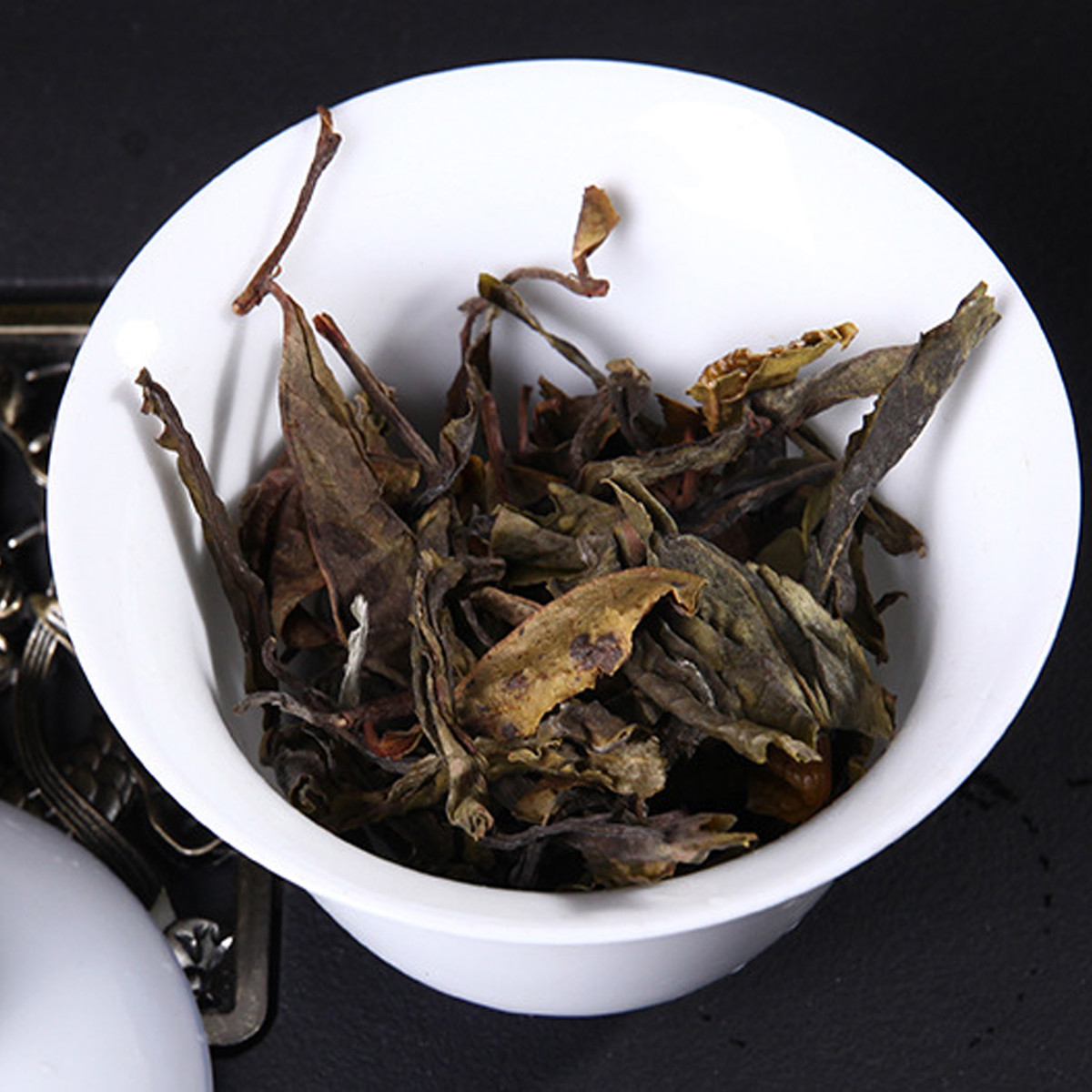 Puerh Tea Yunnan Raw Ancient Tree Gold Leaf Natural Healthy 357g Cake