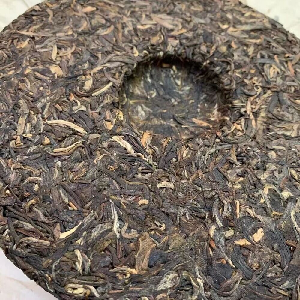 2002 Lao Ban Zhang Raw Pu-erh Tea Cake 357g – Yunnan Aged Sheng Puerh