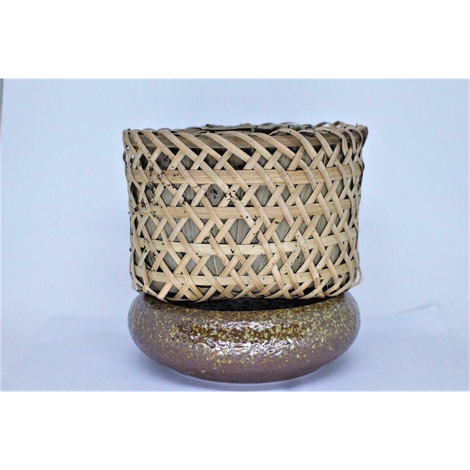 1980’s Liu An Anhui Province 500 g basket Tea with old ginseng flavor Raw (Sheng