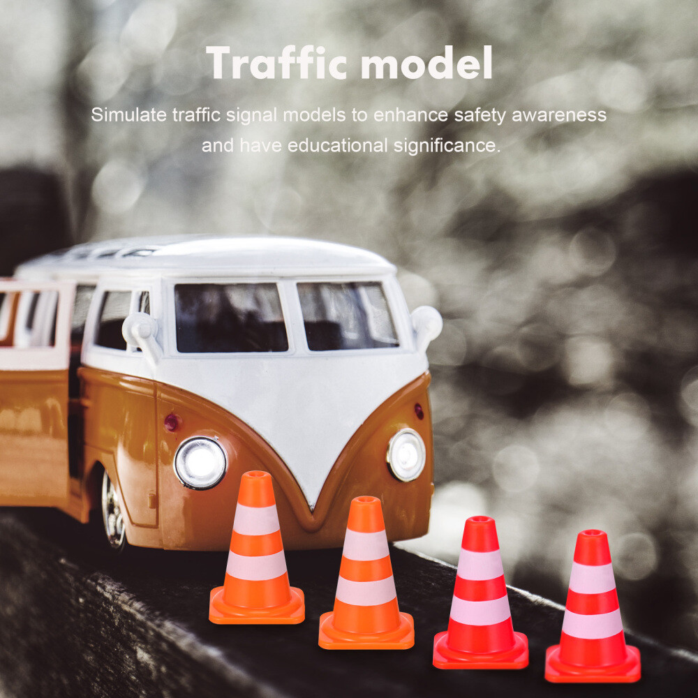 15PCS Mini Traffic Cones Miniature Scene Accessories Early Educational Toys