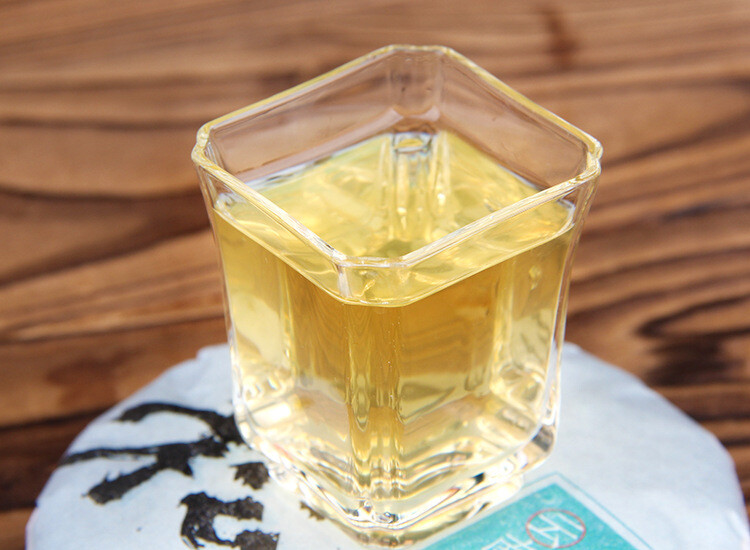 Premium Yunnan Raw Pu-erh Tea Mansong Old Tree Wangzi Mountain Natural 100g Cake