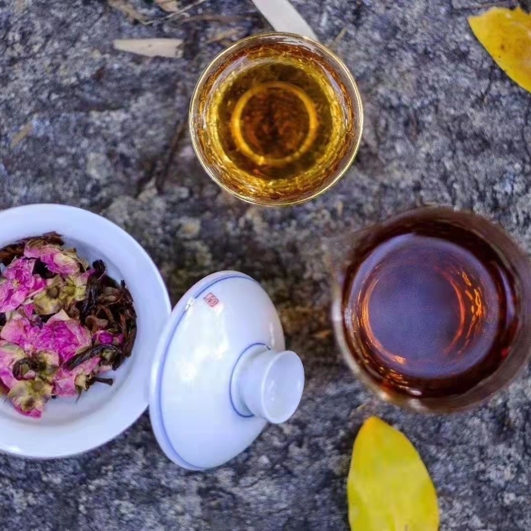 Yunnan Flower Tea Red Tea Puer Golden Slimming Tea Dian Hong Rose Black Tea 357g