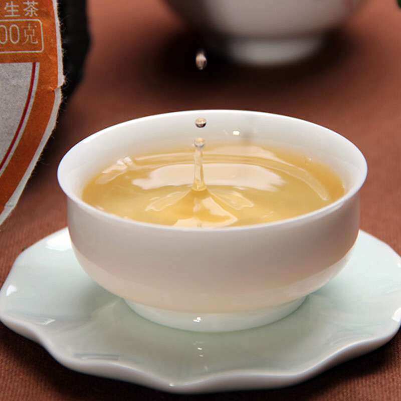 Haiwan Lao Tong Zhi Old Comrade 918 Pu’er Tea Cake 2014 200g Raw Puer Premium