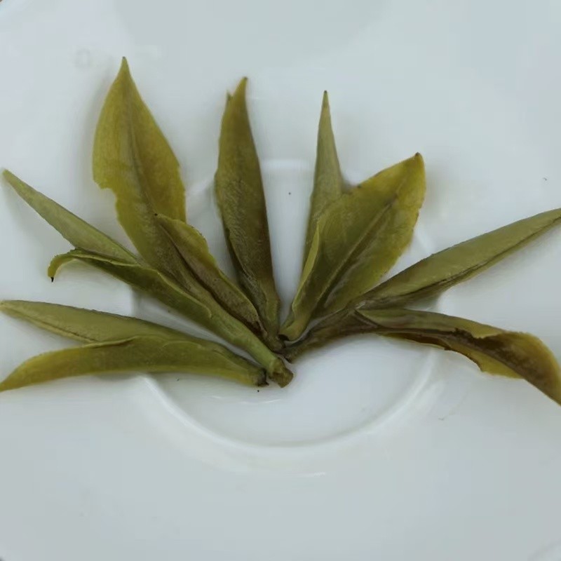 350g 2020 Year Supreme Aged Baimudan White Peony Tea Cake White Tea White Tea