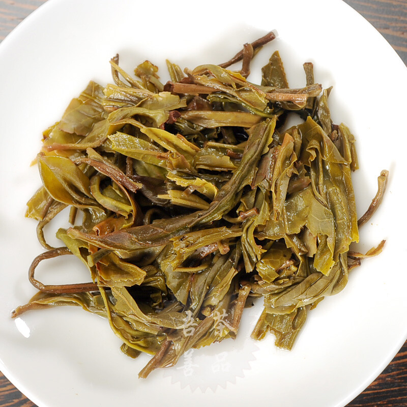 2012 Spring Yi Wu Mountain Old Wild Tree Pu-erh Pu Er Pu’er Tea Raw Sheng 357g