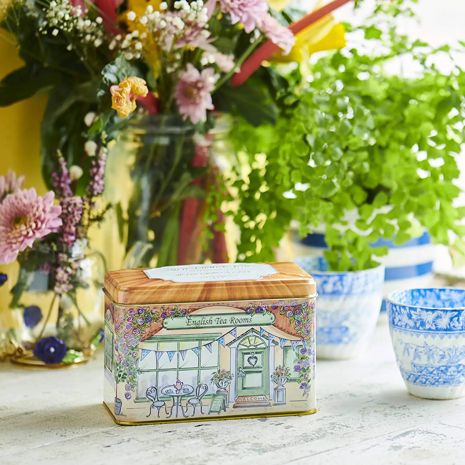 NEW ENGLISH TEAS AFTERNOON TEA TIN W,40 FINE QUALITY TEA BAGS VINTAGE TEA ROOMS