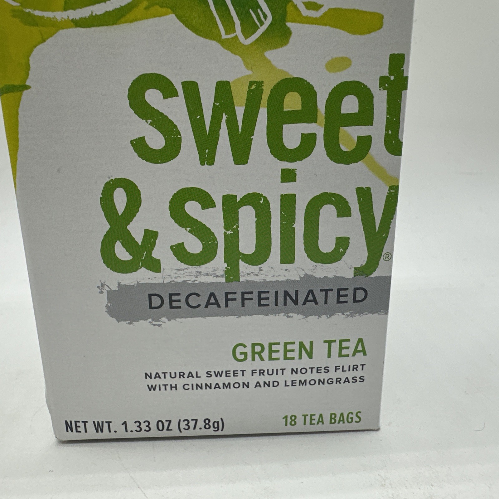 Good Earth Sweet & Spicy Decaffeinated Green Tea 18 Bags BB 2020 Discontinued