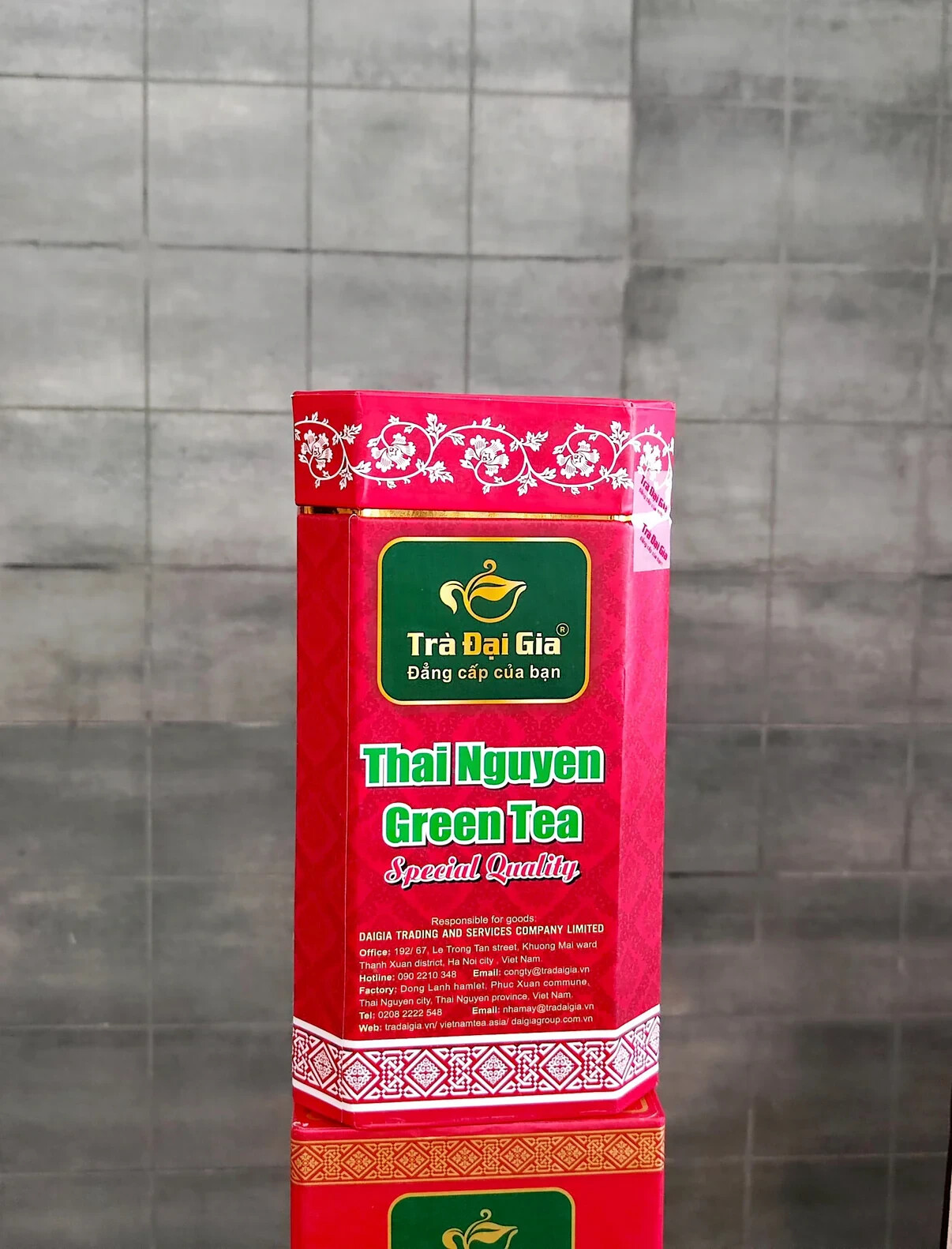 Dai Gia Tea Thai Nguyen Green Tea 200g & Tan Cuong Green Tea 100g Vietnamese Tea