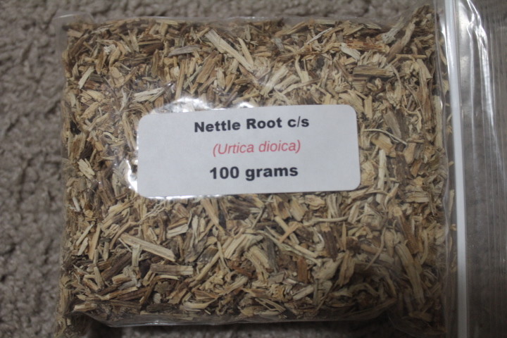 100 grams Nettle Root c/s (Urtica dioica)