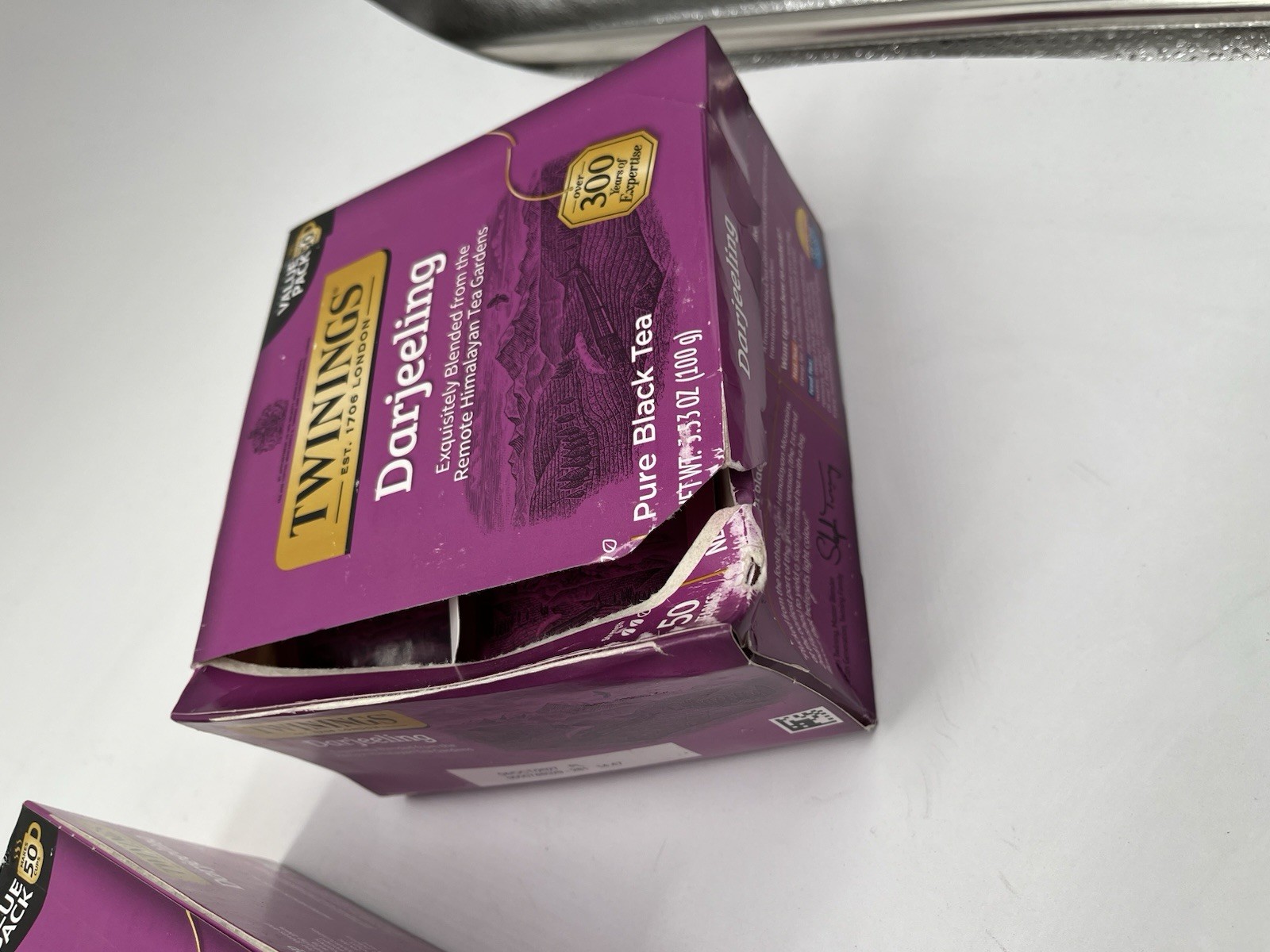 Twinings Darjeeling Tea 250 Bags 5x50ct Box Damage