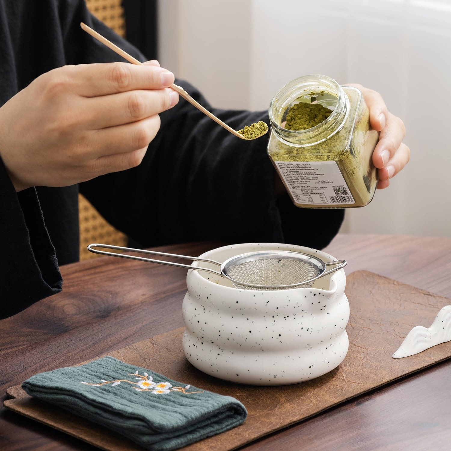 7 PCS Japanese Matcha Tea Set with Bowl Whisk Holder Strainer Gift Box