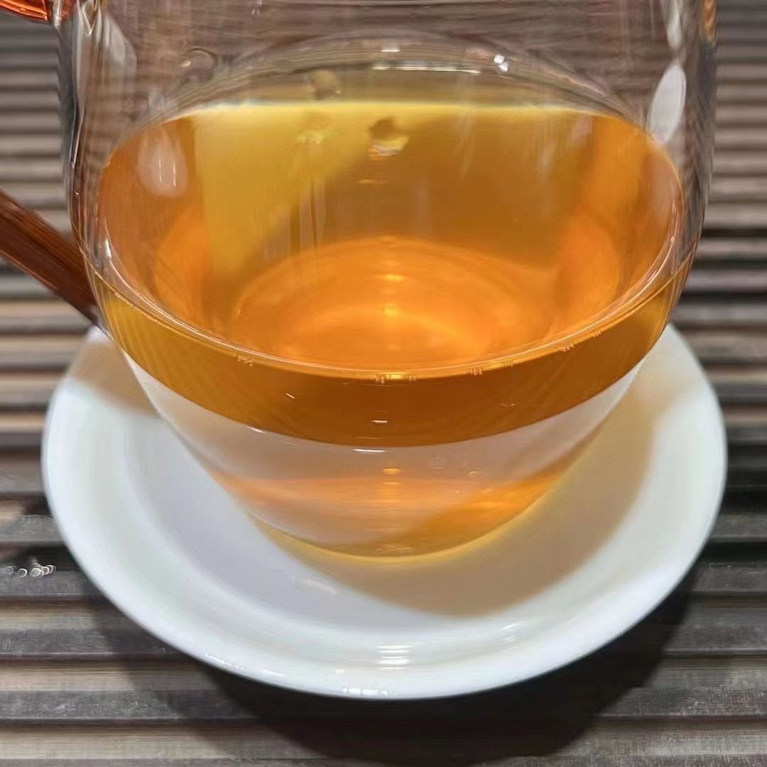 2005 Yunnan Raw Puerh Tea Song Pin Hao Yiwu Aged Pu-erh Old Pu’er Green Tea 357g