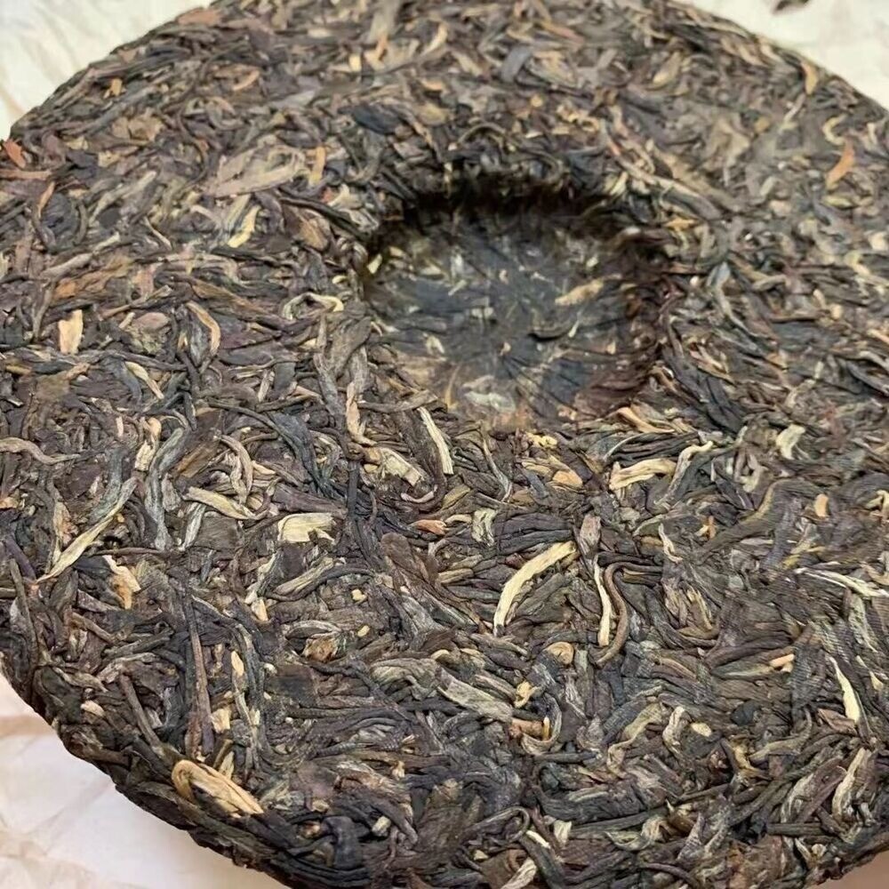 2002 Lao Ban Zhang Raw Pu-erh Tea Cake 357g – Yunnan Aged Sheng Puerh