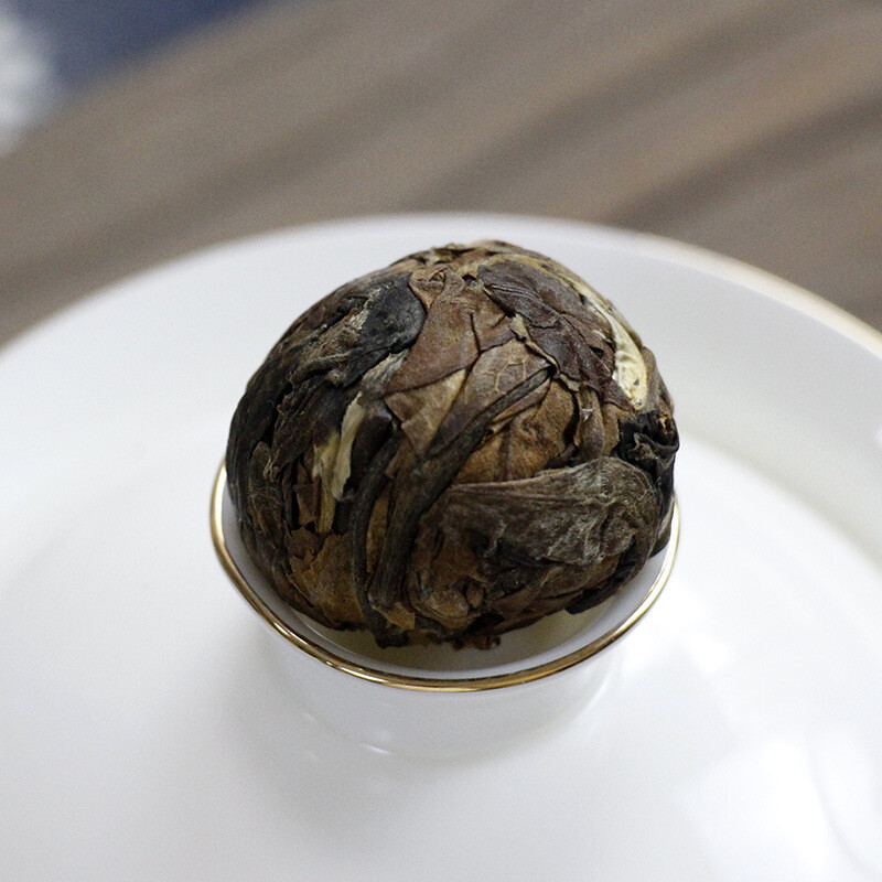 Moonlight White Tea Dragon Pearl 10 Pcs Raw Pu erh White Tea Natural Aged