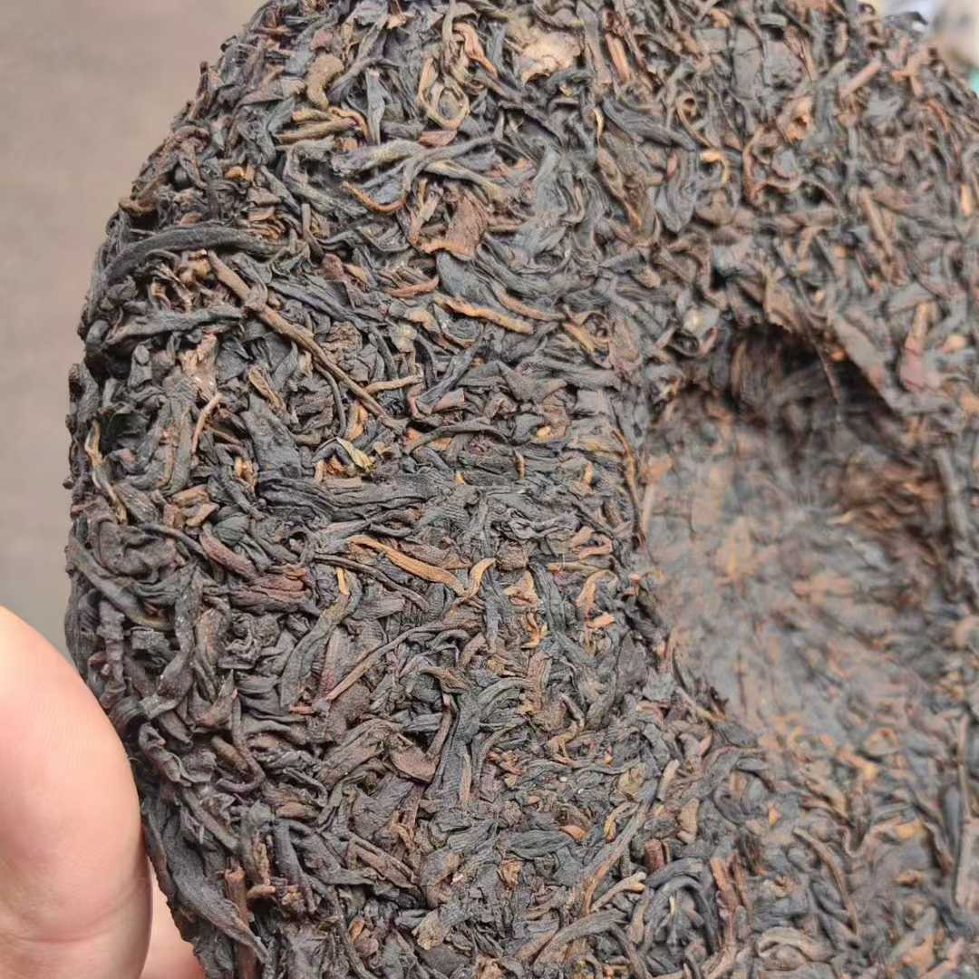 1960s Vintage Raw Puerh Tea Cake, He Nei Hao Red Mark 350g
