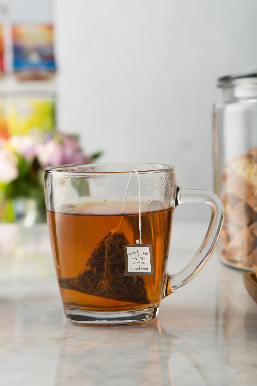 Two Leaves and a Bud Organic Earl Grey Tea Bags, Whole Leaf Caffeinated Black…