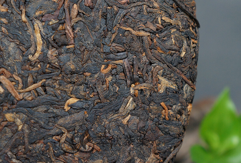 High Mountain Arbor Materials Xiaguan FT7573 Puerh Puer Ripe Tea Cake 357g 2017