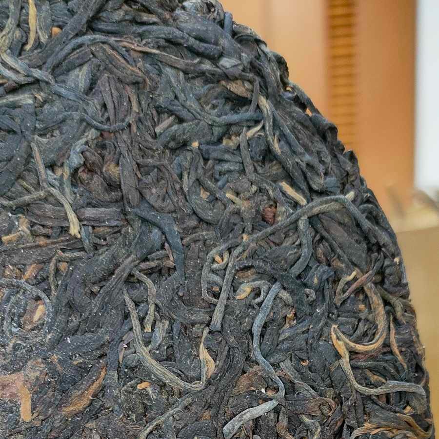 2003 Dahongyin Raw Pu-erh Tea Cake, 357g, Customized by China Tea Brand