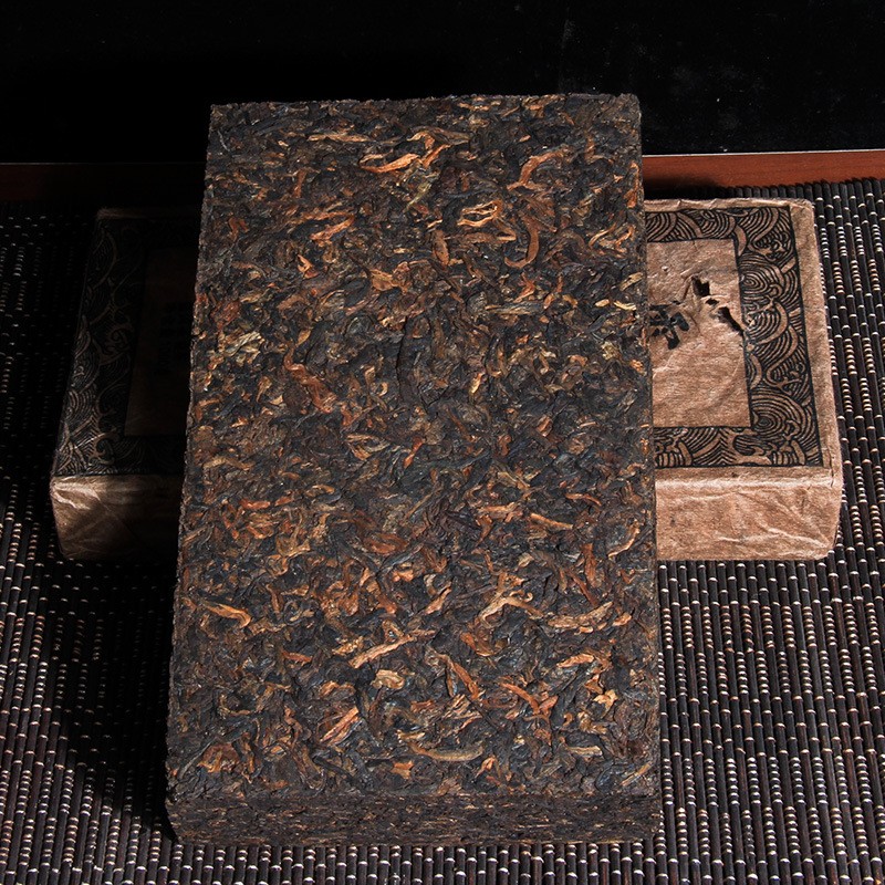 1000g Yunnan Menghai 2003 Ba Wang Ban Zhang Chen Nian Pu’er Tea Mature Bricks