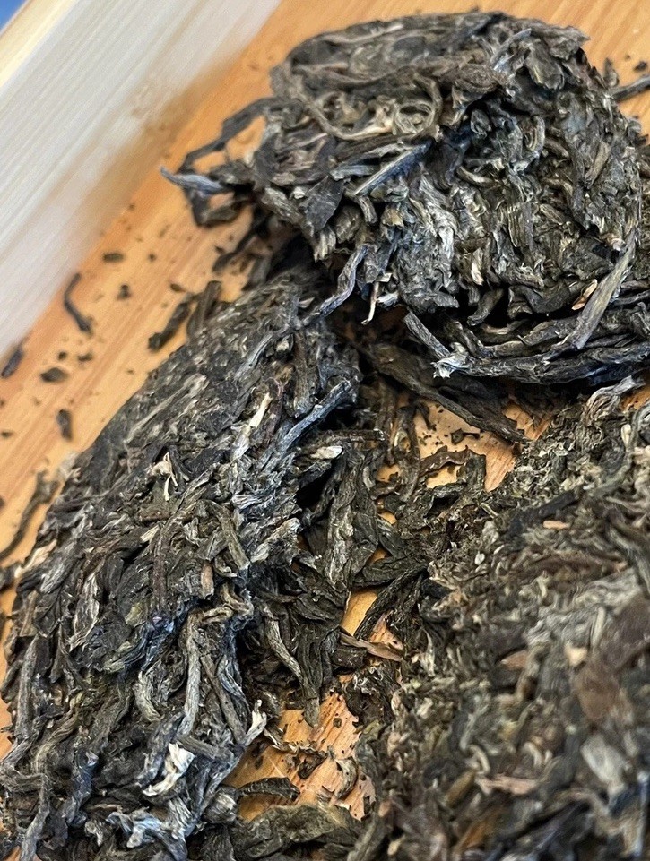 2023 Lao Banzhang Raw Puerh Tea 50g Pu’er Mini Cake 2023年老班章普洱生茶50克小饼