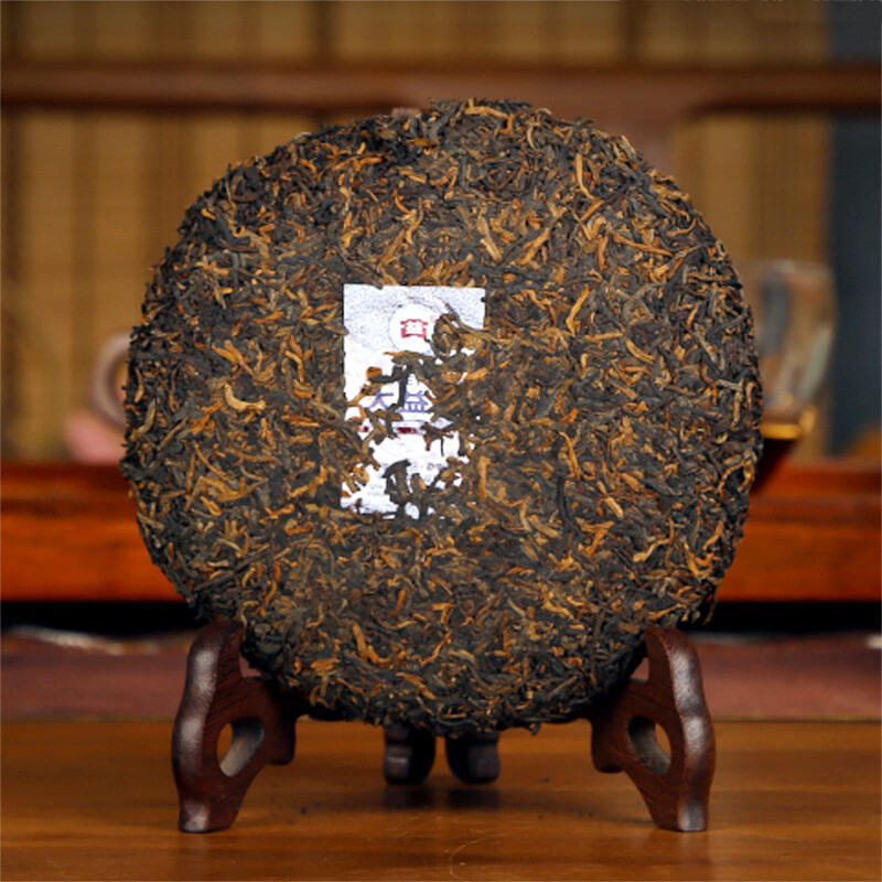 2015 TAETEA Royal Round Pu’er Yunnan Menghai Tea Factory Dayi Ripe Puer Tea 200g
