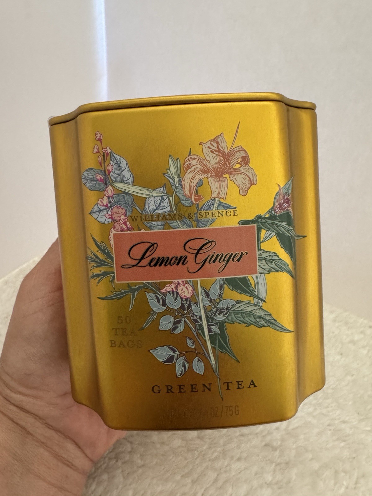 LEMON GINGER GREEN TEA 50BAGS IN BEAUTIFUL Gold Floral TIN WILLIAMS & SPENCE