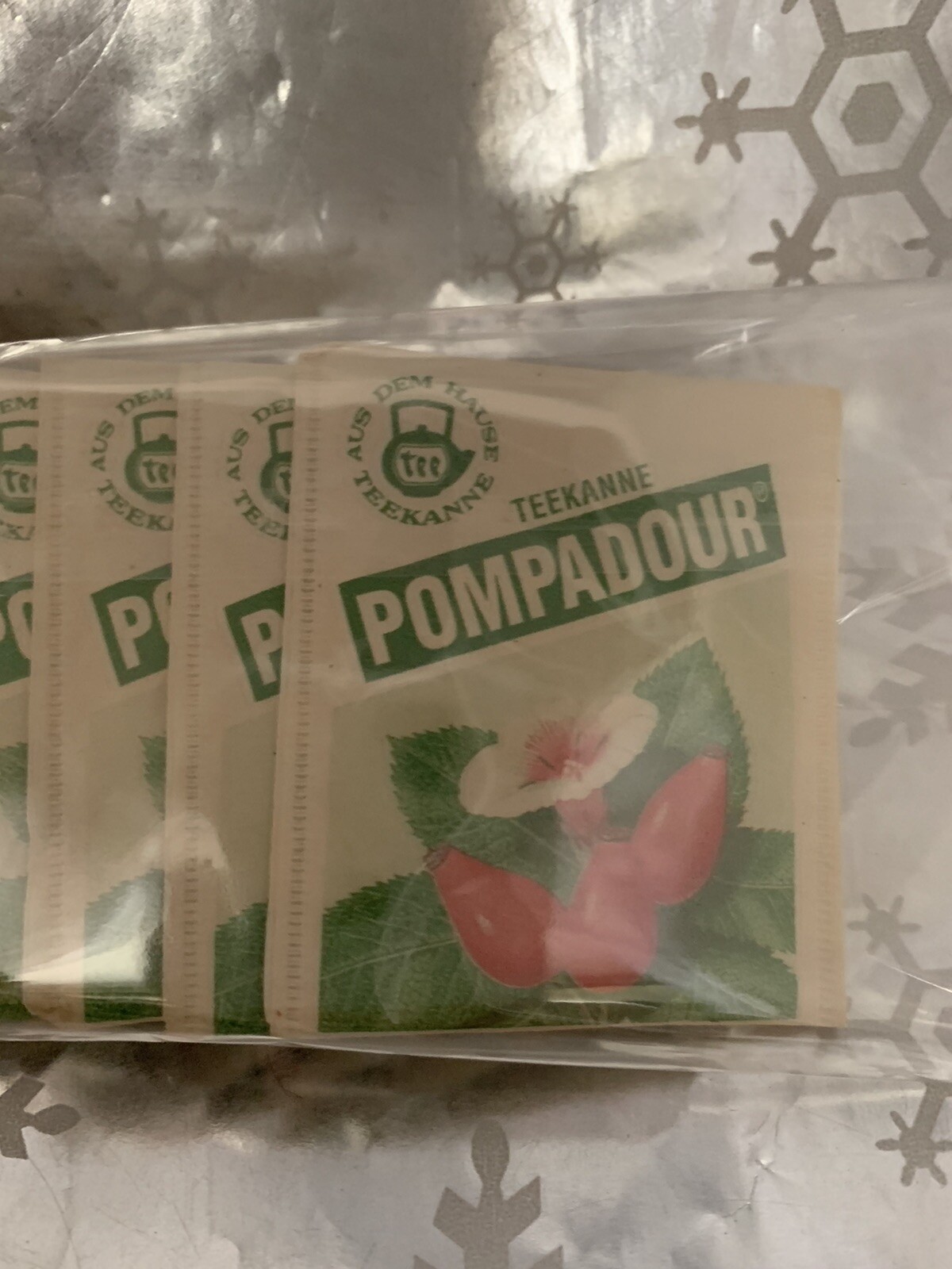 ❤️Vintage pompadour tea bags, Sealed package Of 10 TEEKANNE