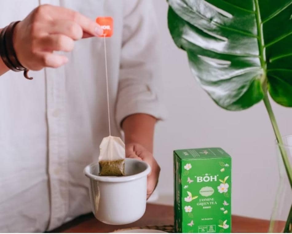 BOH Jasmine Green Tea 50g with FREE Gift – Sabah 3-in-1 Milk Tea Mix
