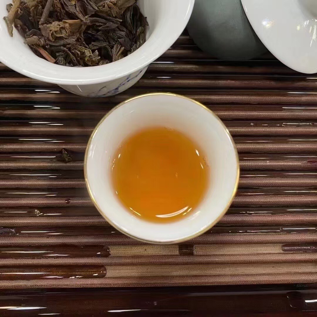 興海茶廠,班章古樹園茶,2005y,普洱茶,生茶,357g