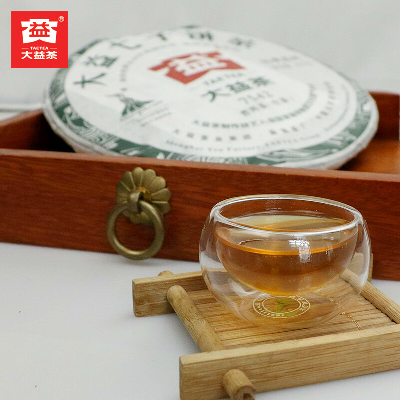 2010 TAETEA 7542 Menghai Tea Cake Sheng Pu’er Chinese Tea Dayi Raw Puer Tea 357g