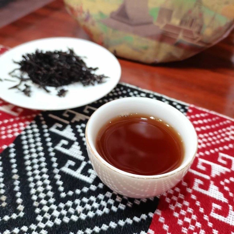 1kg Yunnan Menghai Old Ban Zhang Iceland Mansong Pu’er Tea Ripe Tea Brick