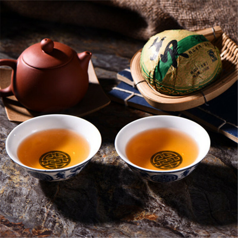 Sheng Pu-erh Tea Cake 100g Yunnan Old Tree Raw Pu-erh Traditional Compressed Tea